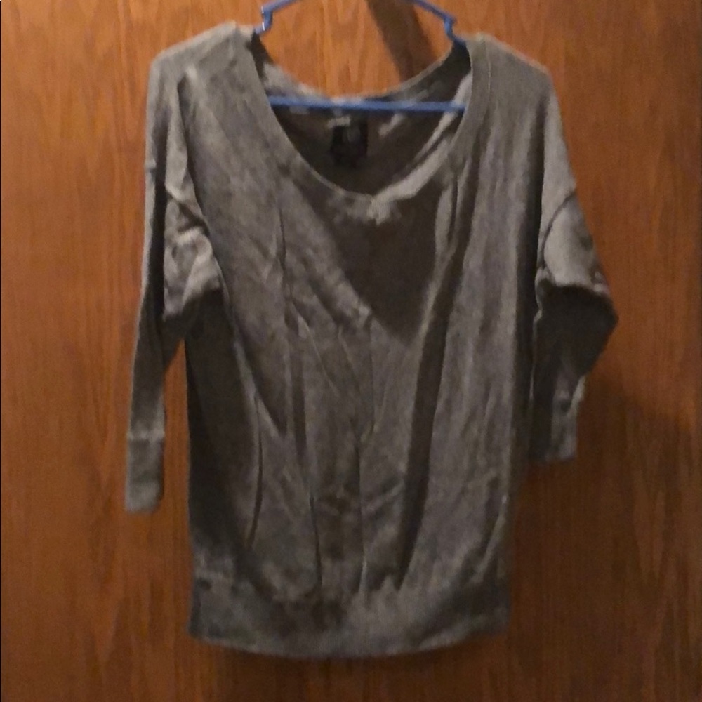 women’s american eagle quarter sleeve sweater